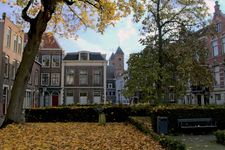 900520 Gezicht in de Mariahoek te Utrecht, tijdens de herfst.